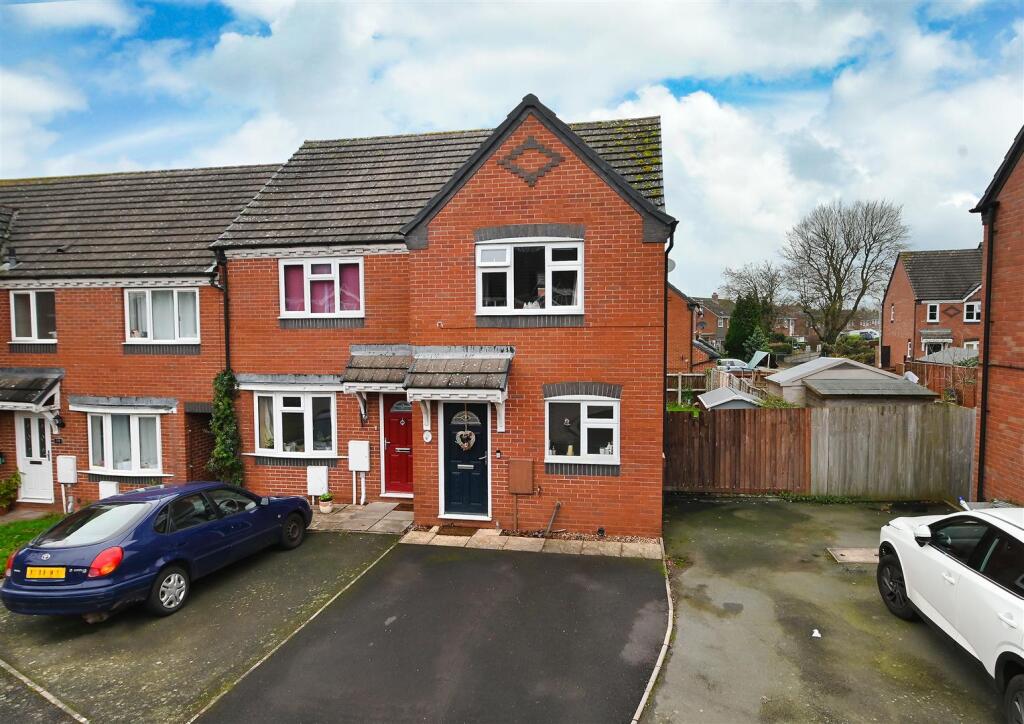 2-bed terraced on 10 Ridley Close, Bridgnorth, £229,950
