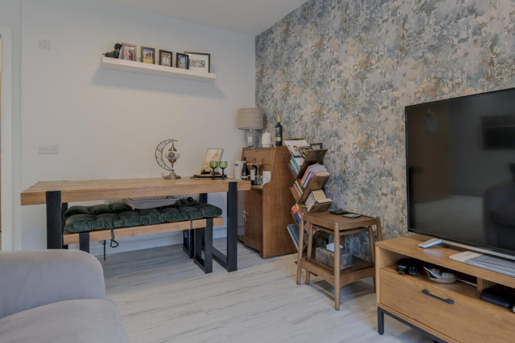 Apartment in Glasgow - View 5