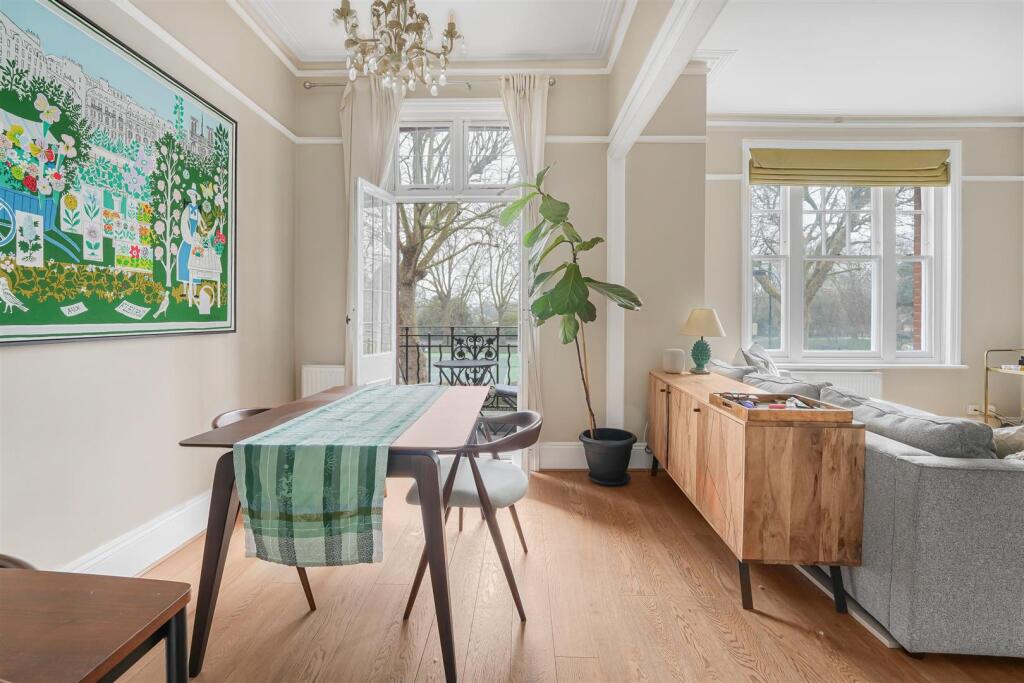 Apartment in London - More