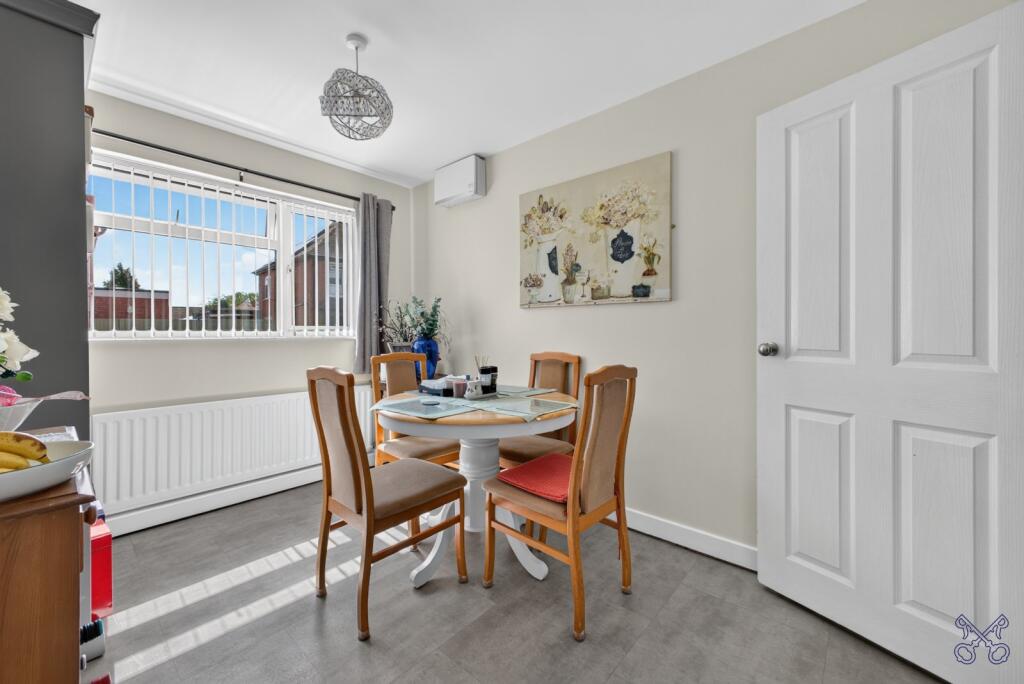 Badsey Lane, Evesham, Worcestershire, WR11 photo 4
