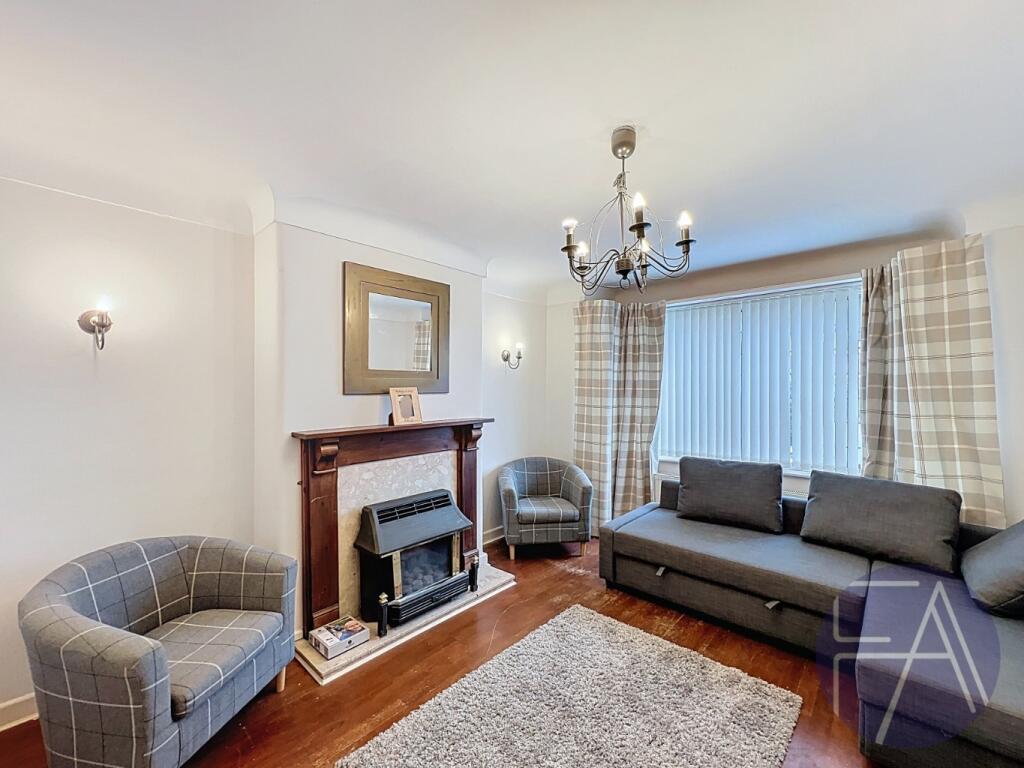 Balmoral Drive, Southport, Merseyside, PR9 8QJ photo 2