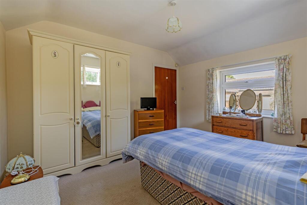 House in Derbyshire Dales, Hathersage - View 5