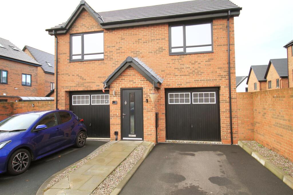 Main image of property: Cohen Avenue, Manchester