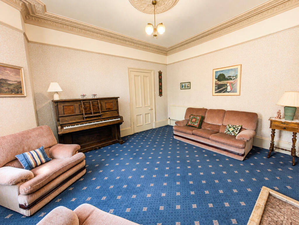 House in Kilmarnock, North Ayrshire - View 5