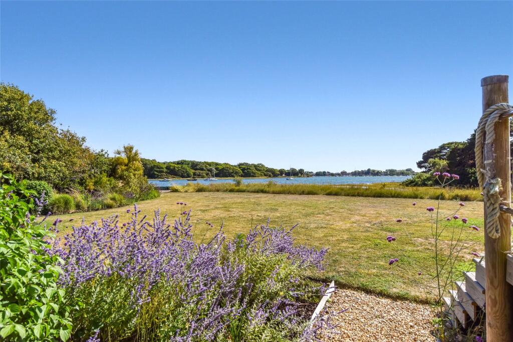 Main image of property: Smugglers Lane, Bosham, West Sussex, PO18