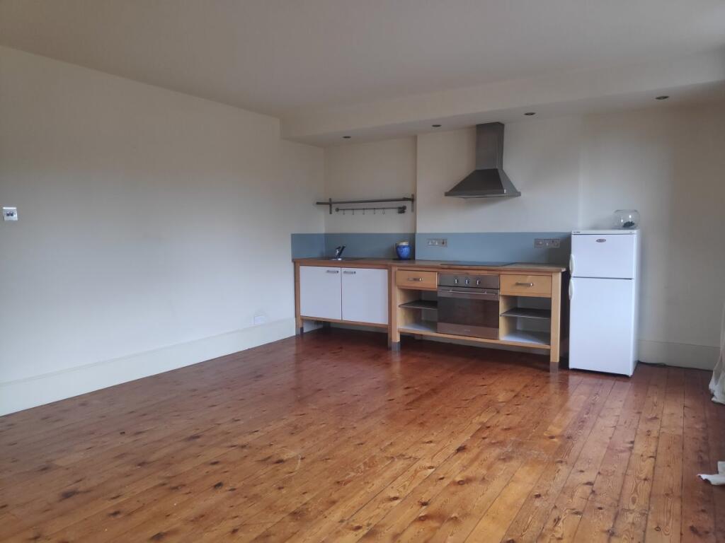 Main image of property: Hatchlands Road, Redhill