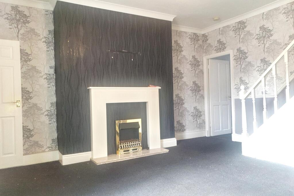 House in Durham - View 3