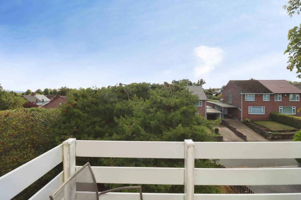 Apartment in Wirral, Liverpool City Region - View 4