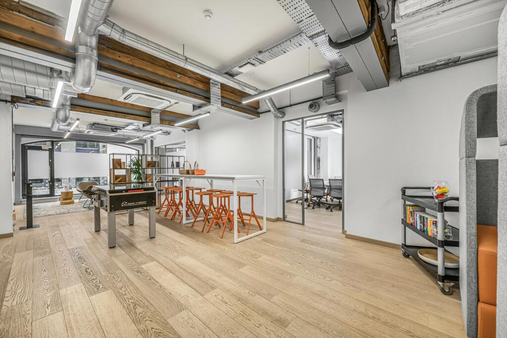 hall 3.jpg
