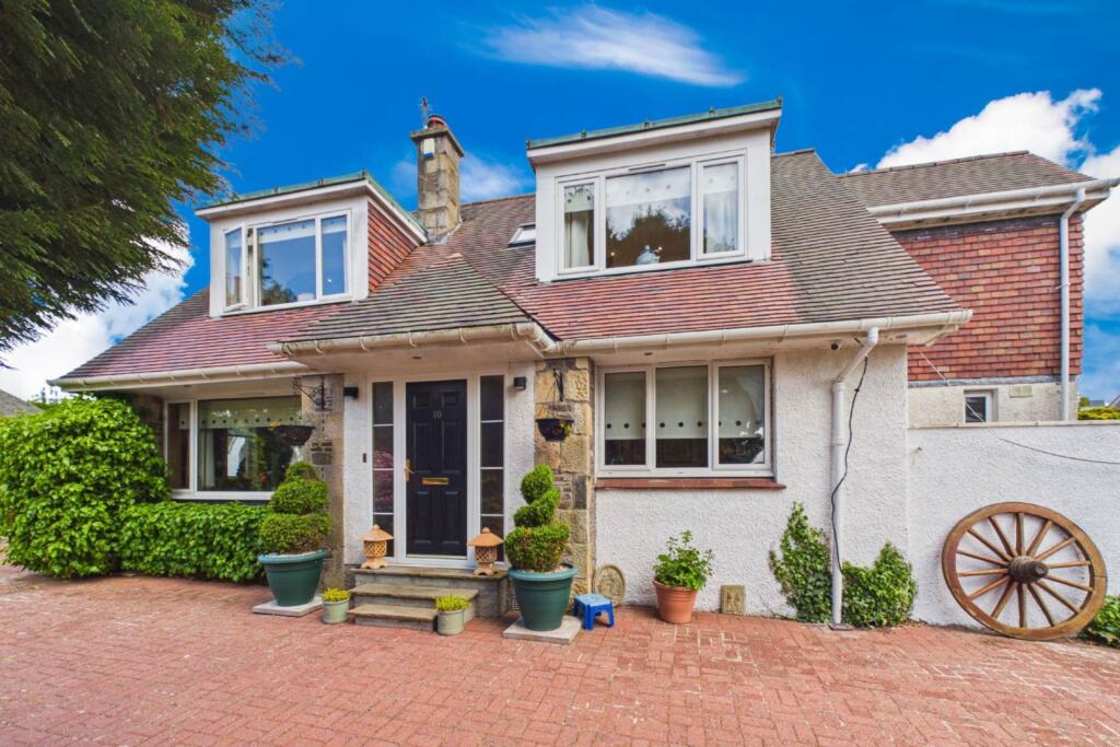 Main image of property: Friarsdene, Lanark