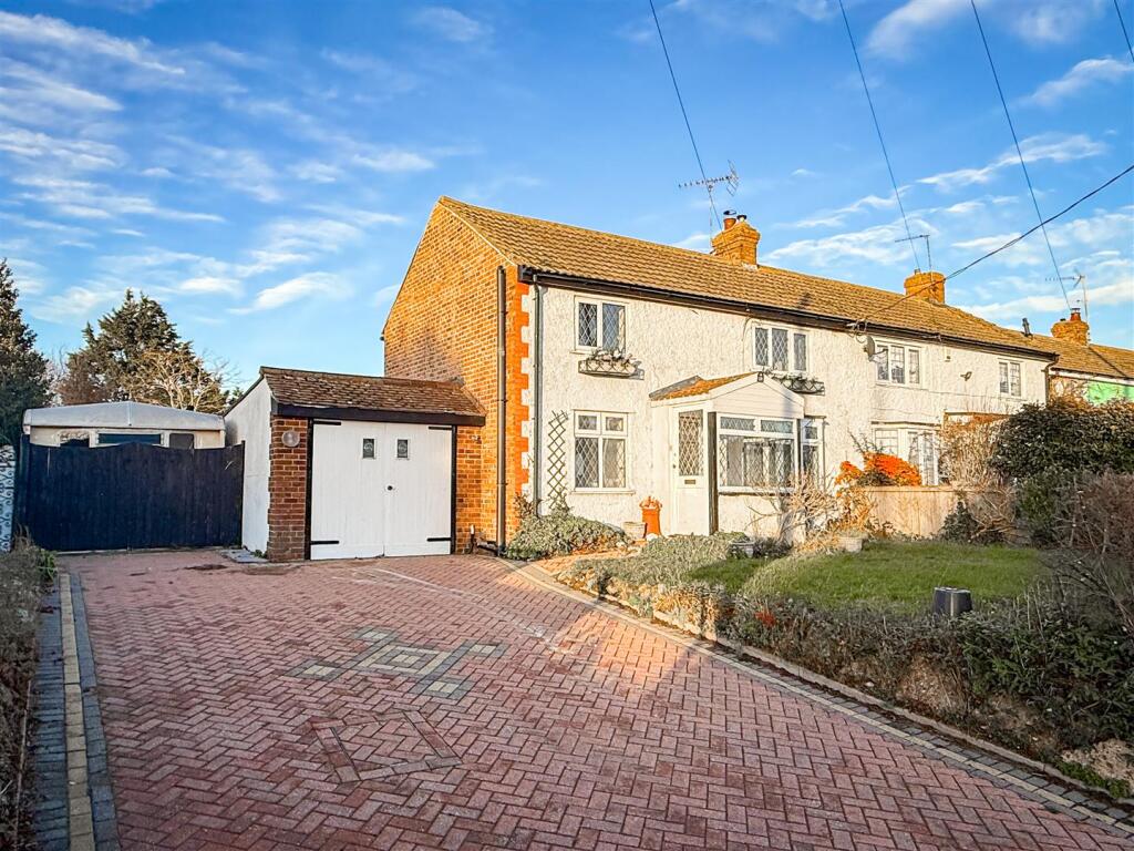 Main image of property: Clacton Road, St. Osyth, Essex