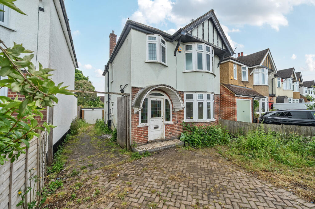 Main image of property: Gurney Court Road, St. Albans, AL1