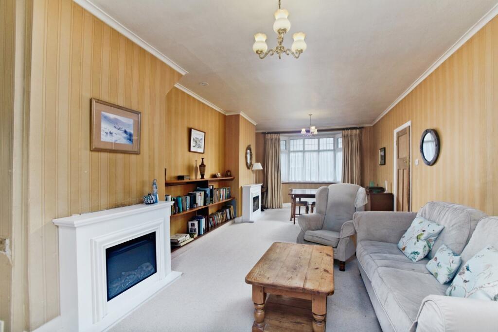House in London - View 2