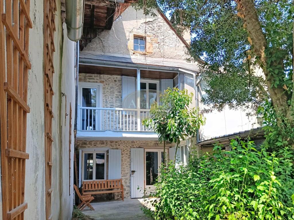 Main image of property: Aquitaine, Pyrénées-Atlantiques, Oloron-Sainte-Marie