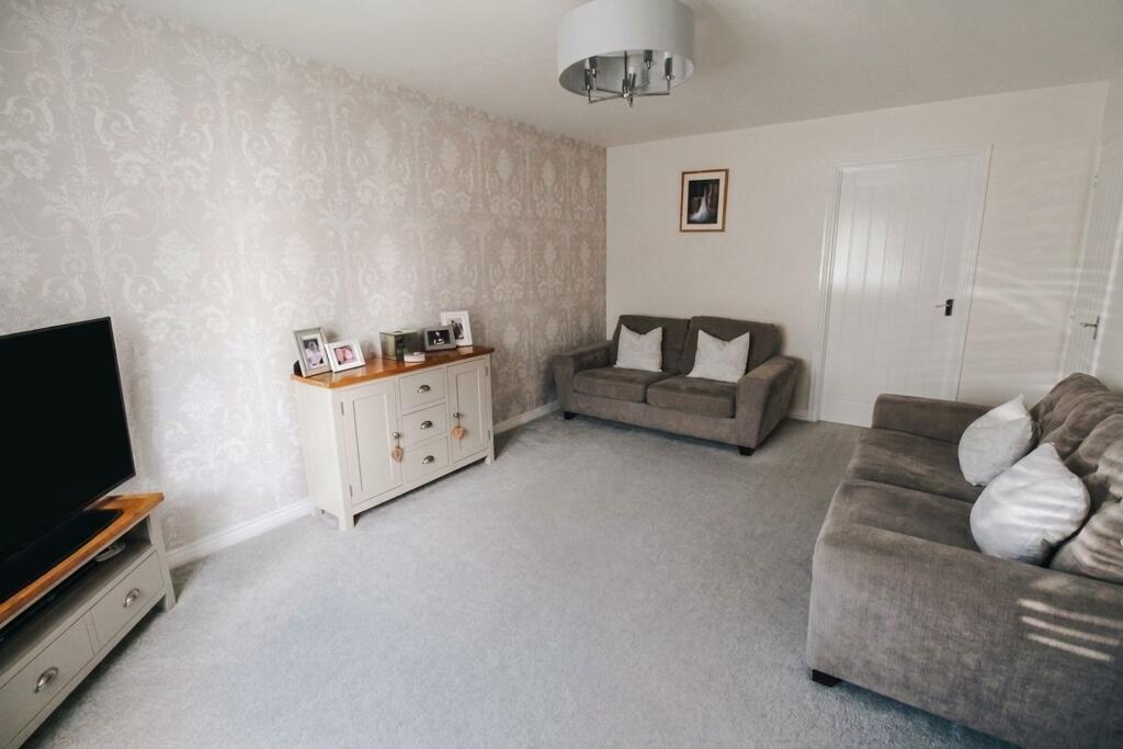 House in Pen-y-ffordd, Flintshire - View 6