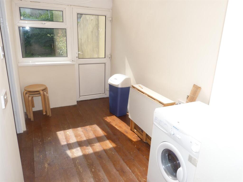 House in Cardiff - View 5