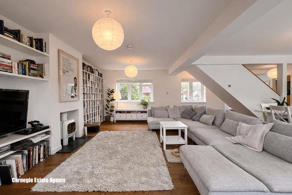 Additional image 2 of Roundwood Drive, Welwyn Garden City