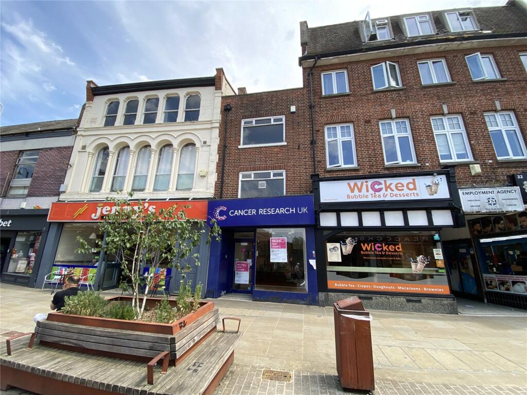 Main image of property: 26 High Street, Kettering, NN16