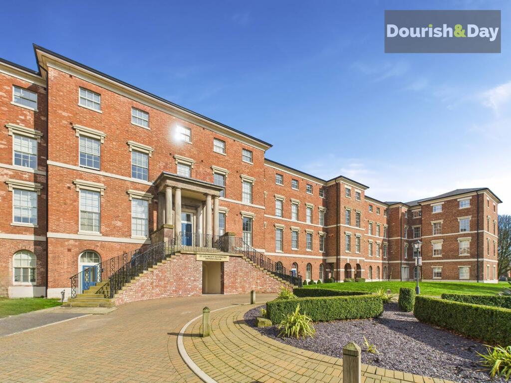 2-bed flat on St. Georges Parkway, Stafford, ST16, £170,000