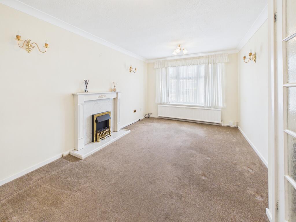 Calver Close, Oakwood photo 4
