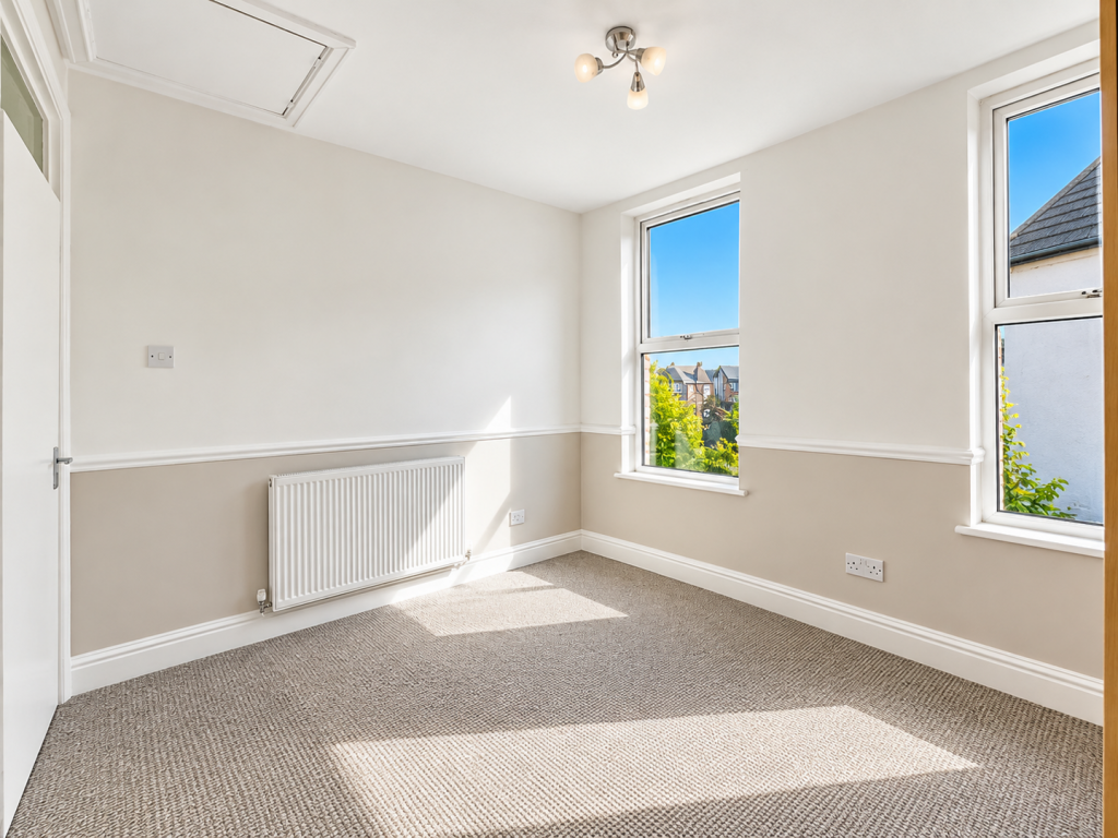 Apartment in Preston - More