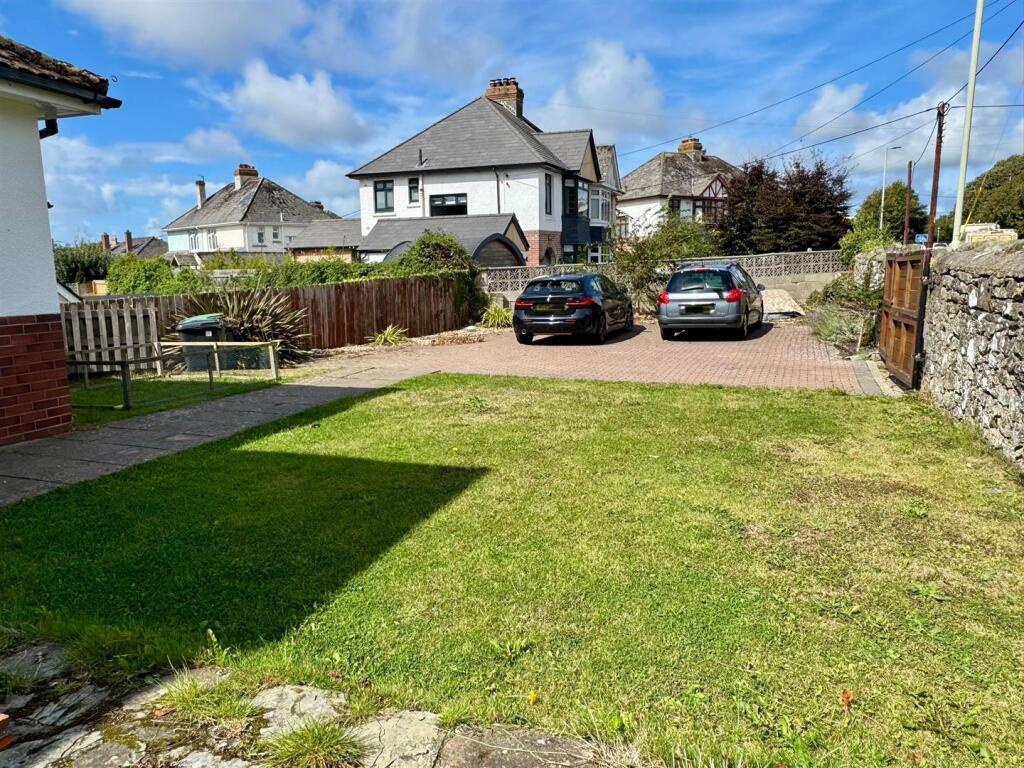 Exeter Road, Braunton photo 2
