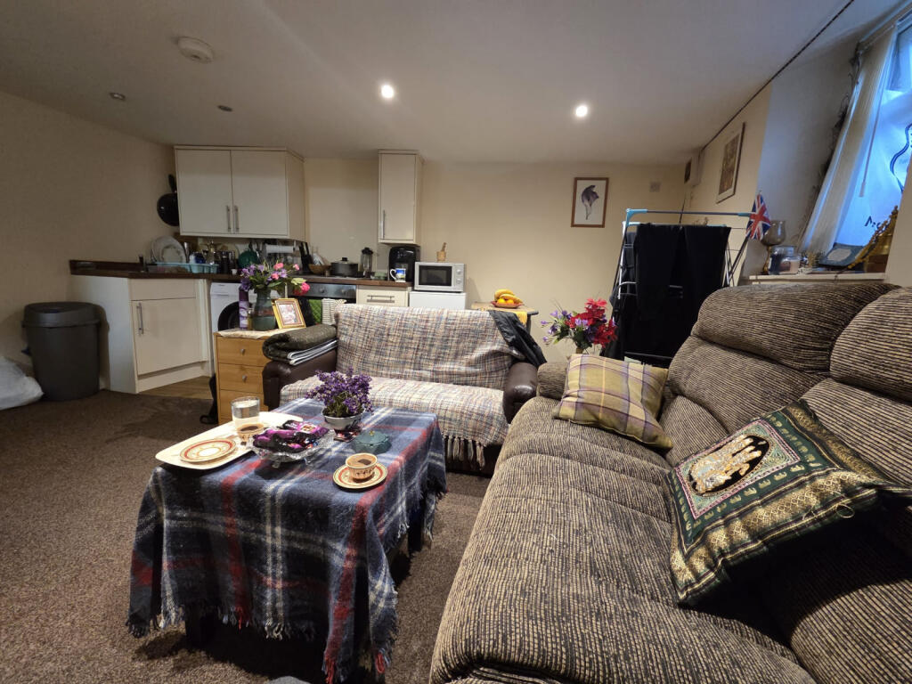 Additional image 8 of Dirkhill Road, BD7 1QR