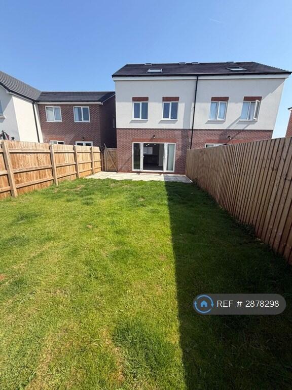 House in Warrington - View 5