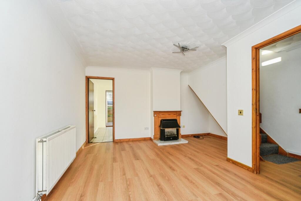 House in Swindon, Toothill, West Swindon - View 3