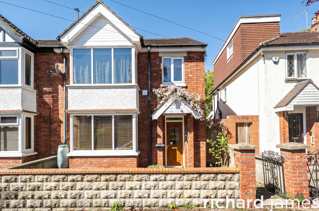 Main image of property: Grovelands Avenue, Old Town, Swindon, SN1