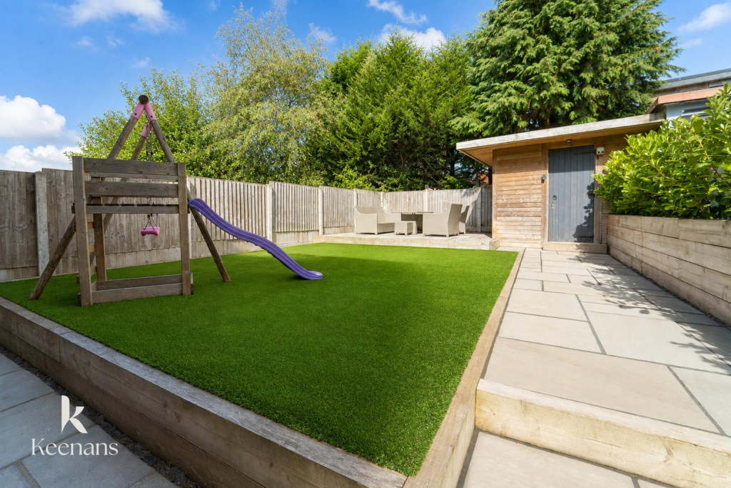 House in Rossendale, Height End - More