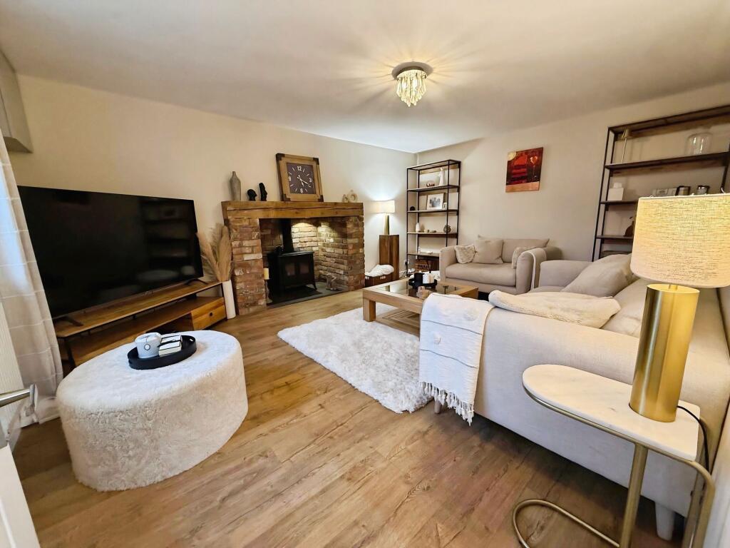House in Crewe - View 2