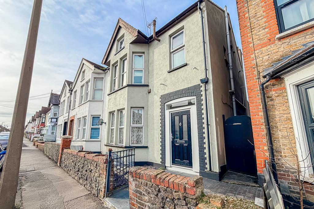 Main image of property: Hainault Avenue, Westcliff-on-Sea