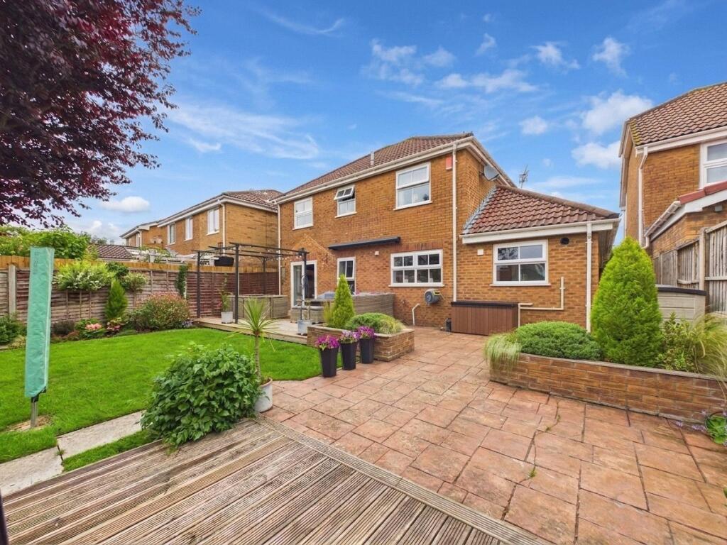 Main image of property: Cranmoor Green, Pilning, Bristol, South Gloucestershire, BS35