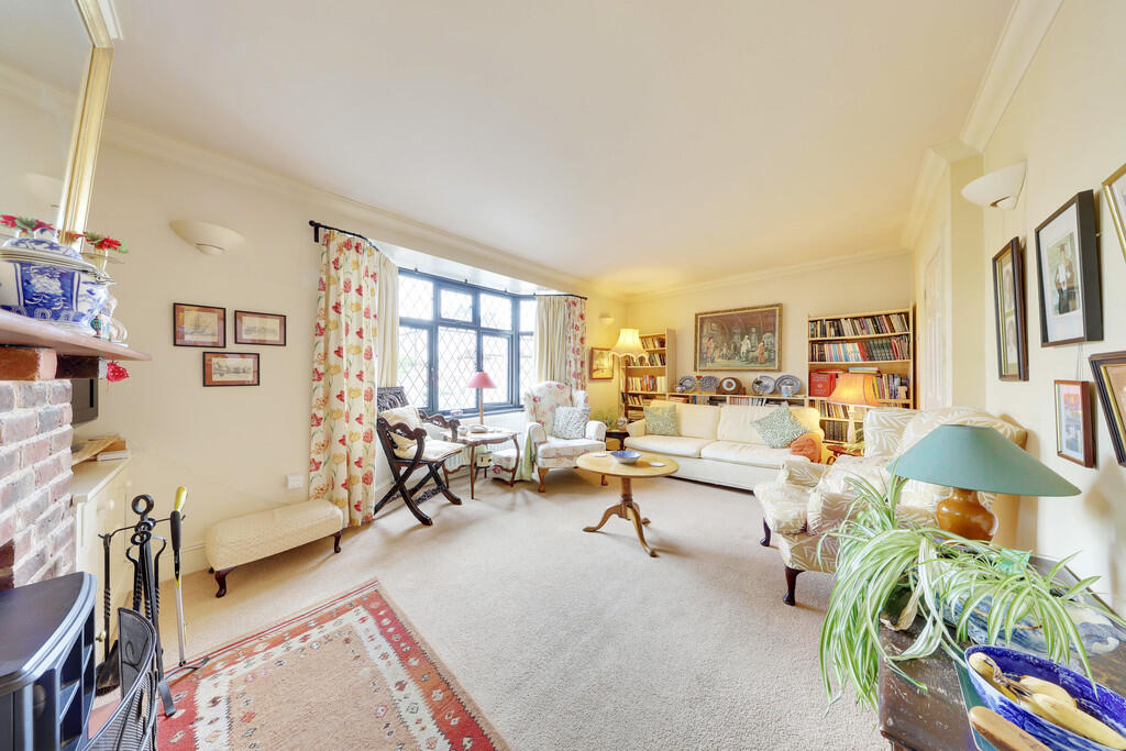 House in Orpington, Poverest, Ramsden - View 3