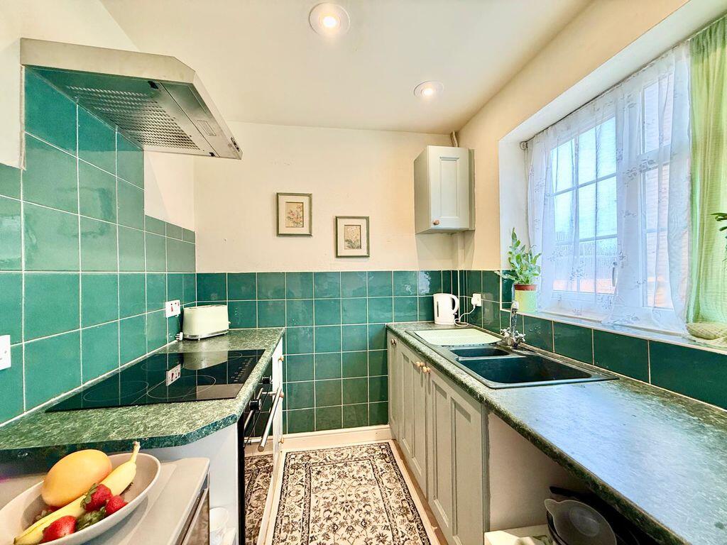 House in South Kesteven, Colsterworth - View 5