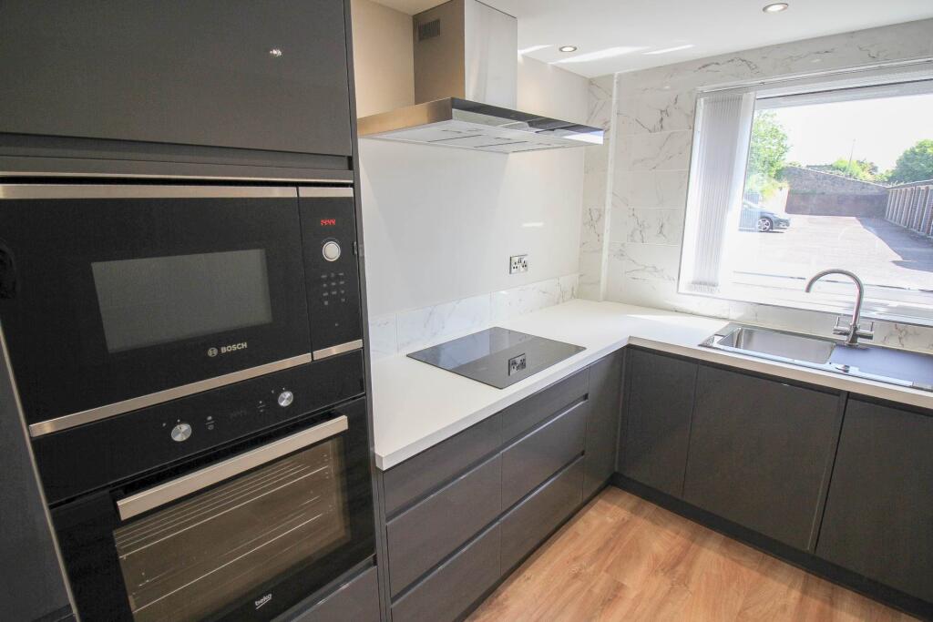 Arundell Court**Ground Floor**Totally Renovated**two Bedrooms**Patio Area**2 Minutes to Town** - View 6