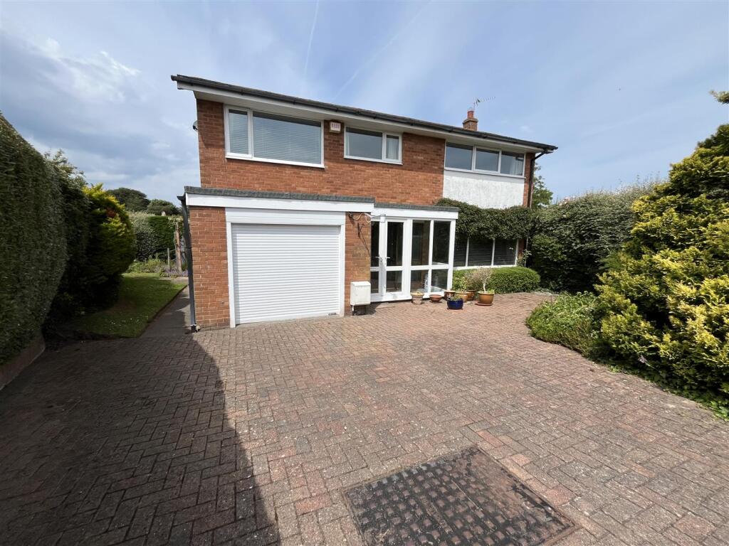 Main image of property: Sunningdale Avenue, Colwyn Bay