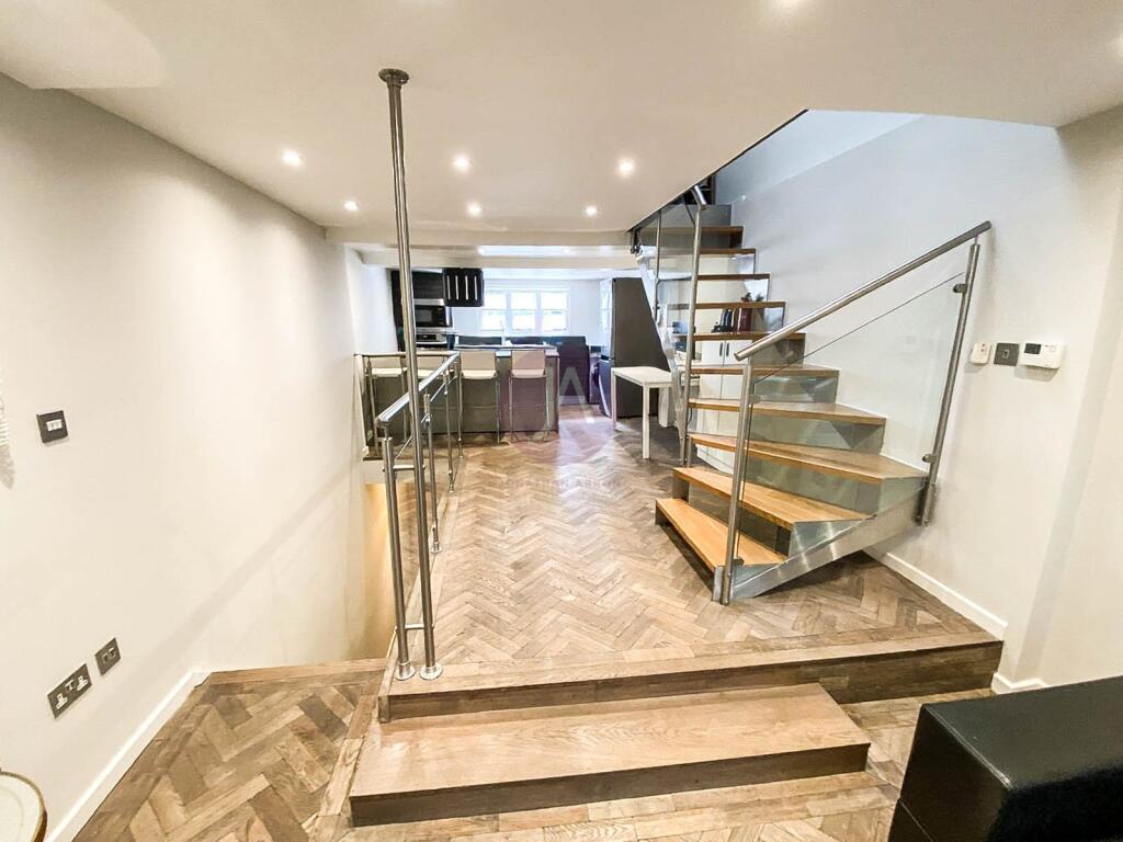3 bedroom duplex for rent