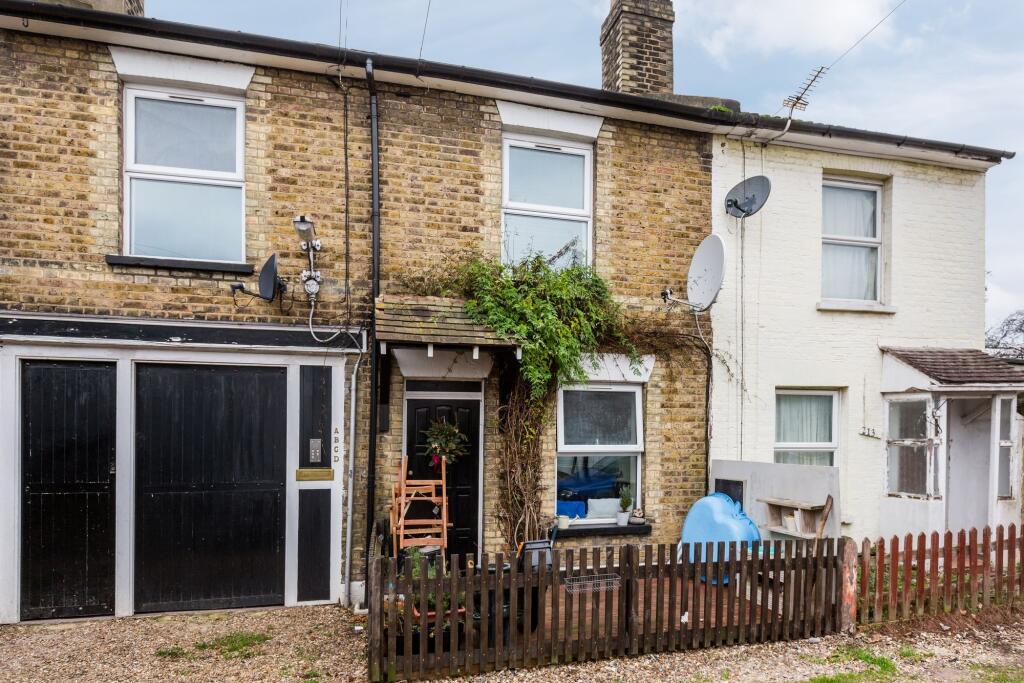 Main image of property: Gloucester Road, Croydon, CR0