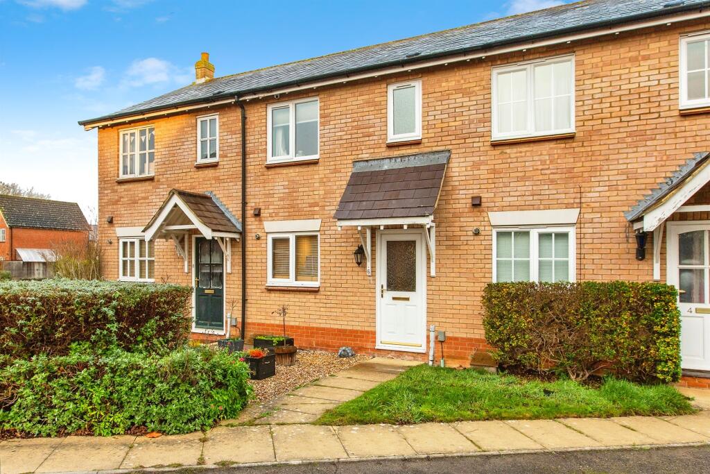 Main image of property: Chaffinch Walk, Great Cambourne, Cambridge