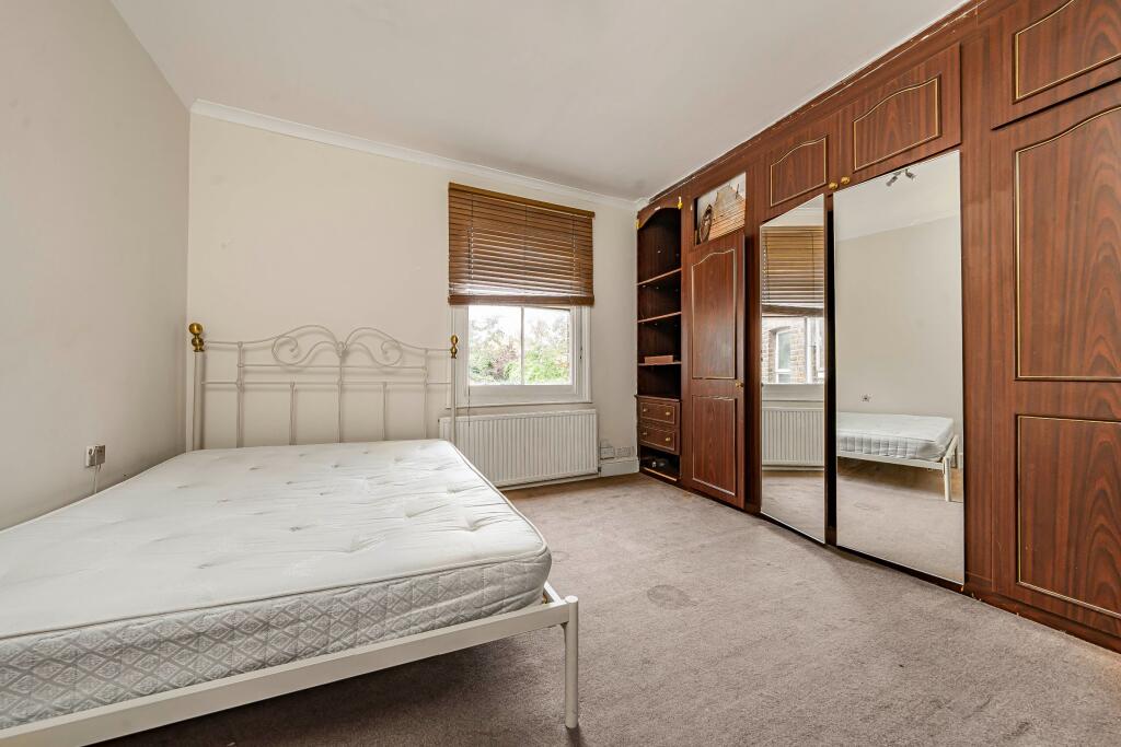 St. Stephens Road, Hounslow, TW3 - More
