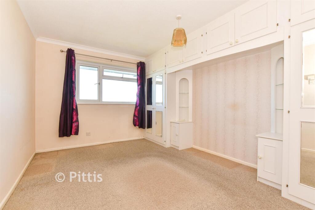 Apartment in Shanklin, Isle of Wight - View 5