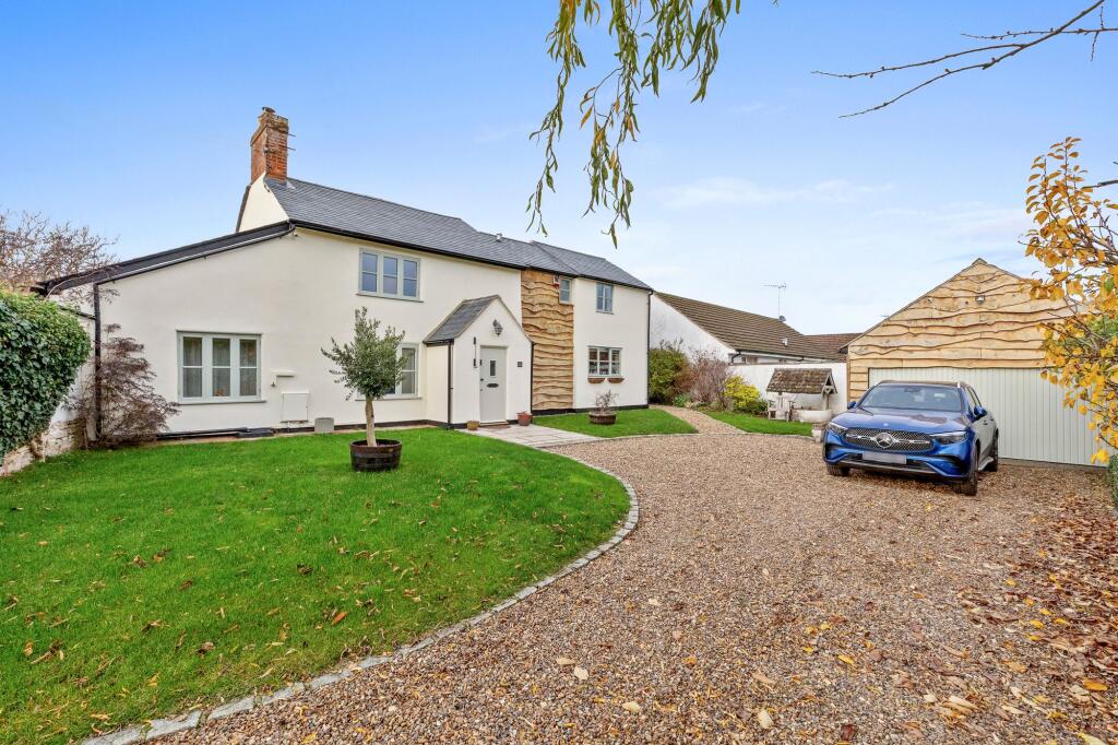 Main image of property: Townsend, Haddenham