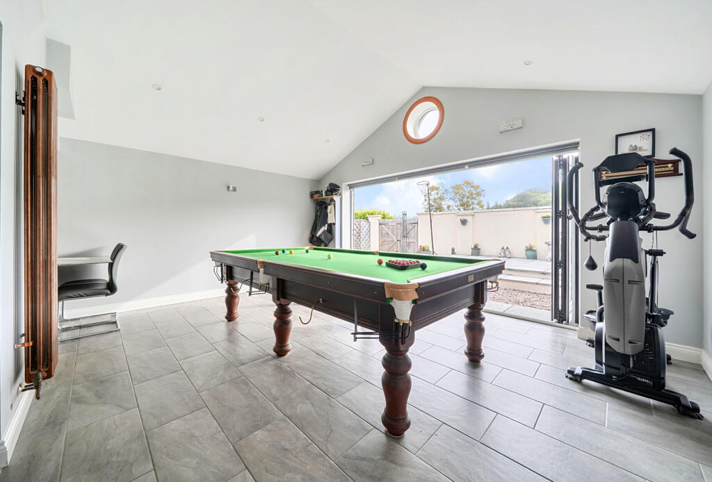 House in Stroud, Middleyard, King's Stanley - View 2