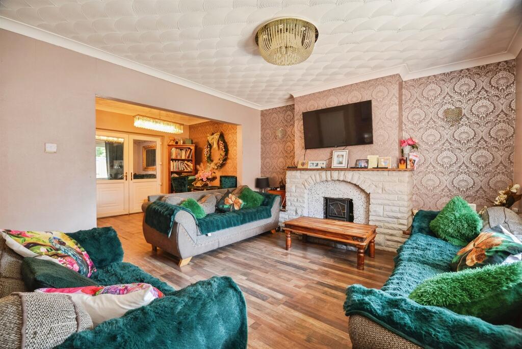 House in Stockton-on-Tees, Norton - View 2