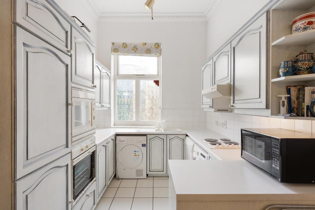 Apartment in London, Brompton - View 5