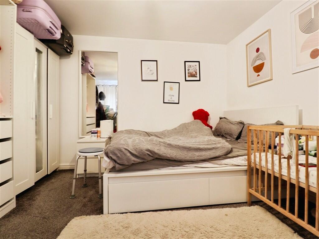 Apartment in Cardiff, Adamsdown - More