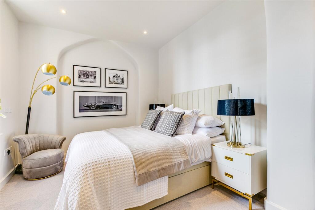 Main image of property: The 1840, St. George's Gardens, SW17