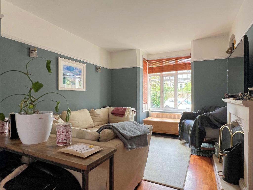 Clyde Terrace, Steyning, West Sussex, BN44 3YN photo 2